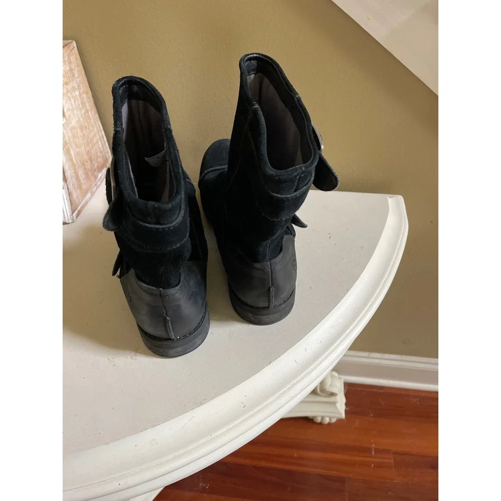UGG LANCING BLACK VINTAGE DISTRESSED SUEDE BUCKLE BOOTS MEN US 10.5
